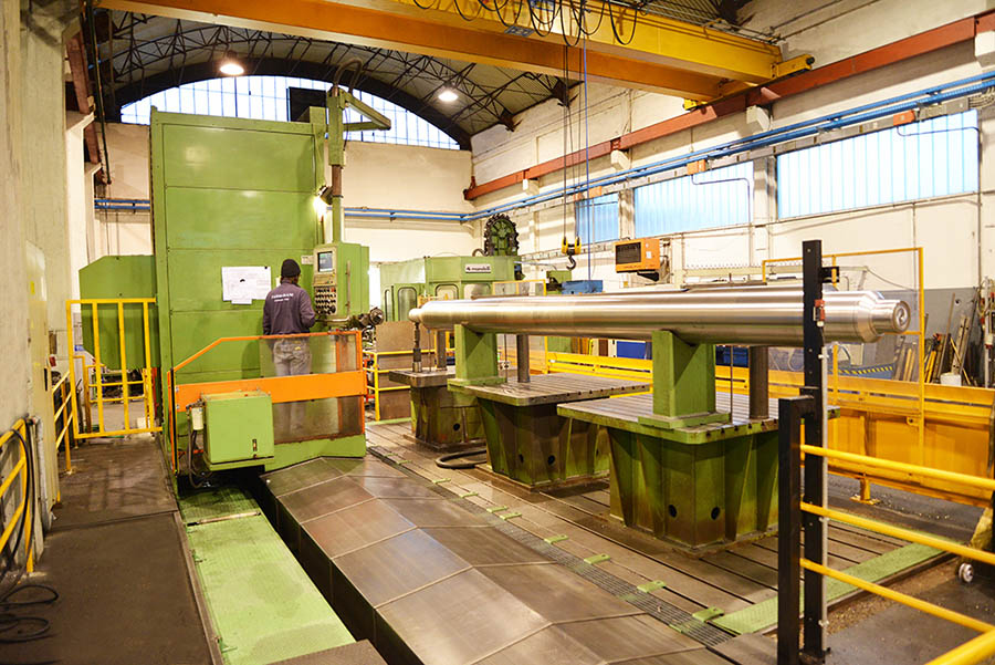 plate bending rolls, plate rolling machines, 4-roll plate bending machines, angle rolls, section rolls, flanging machines, dishing press